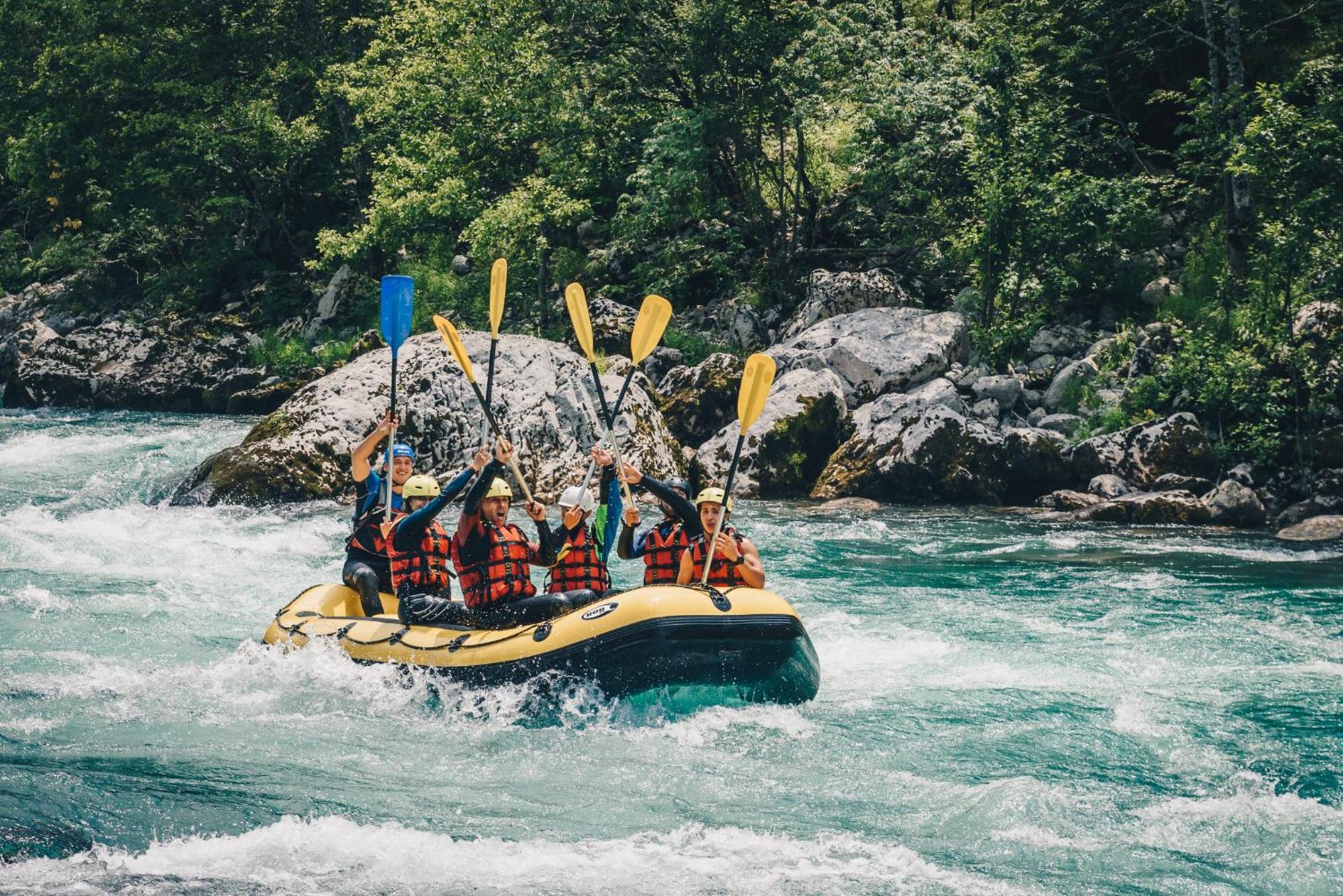 Отель Camp Divlja Rijeka Hum Экстерьер фото